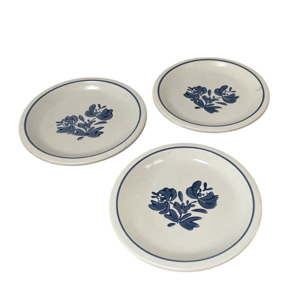Vtg Pfaltzgraff Yorktowne Bread Dessert Plates 7 Inch Set of 3 Stoneware Retired